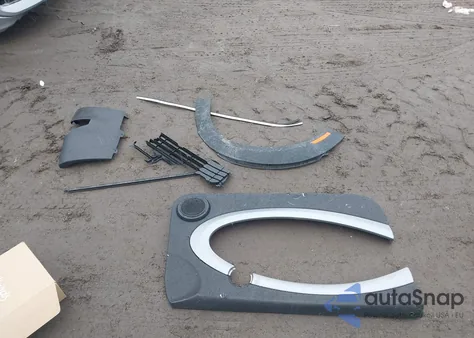 2010 Mini Cooper S from USA, damaged, VIN WMWMF7C5XATX45206